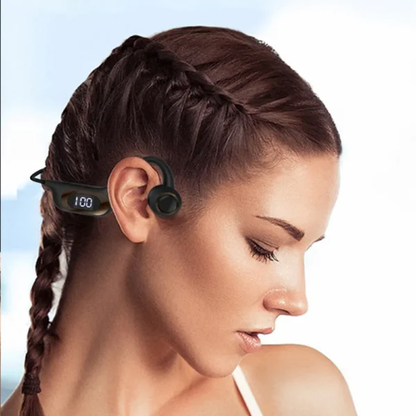 casti sport wireless impact visionĀ® cu conductie osoasa pentru antrenament sala, alergare, ciclism, inot, cu microfon, apeluri handsfree, stereo, pliabile, permite card microusb, 6d surround, bluetooth 5.3, autonomie 30 ore Exemplu utilizare casti wireless sport