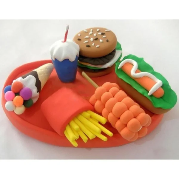 set 12 plastilina 7 Exemplu de jucarie realizata cu set 12 plastiline