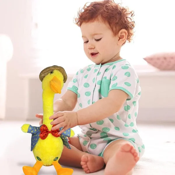 jucarie rata 3 Jucarie de plus rata dansatoare cu un bebe