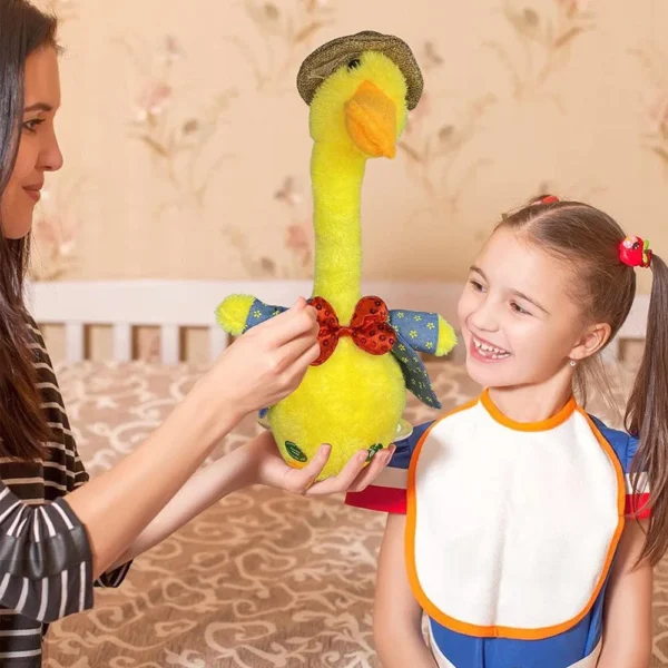 jucarie rata 4 Jucarie de plus rata dansatoare folosita de copii