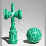 kendama profesionala din lemn, 18 cm – model clasic cu design crapat, culoare verde/alb, impact vision®